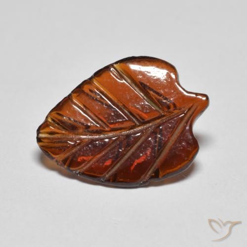 Granate piropo Rojo oscuro natural de 2.82 ct, Elegante, Transparente