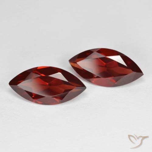 Gemas de Granate piropo Rojo medio natural de 3.95 ct, Marquesa, VVS-VS