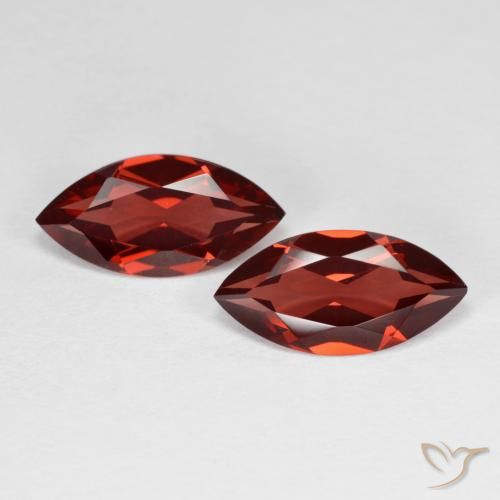 3.87ctw Natural Rojo medio Granate piropo, Marquesa, VVS-VS