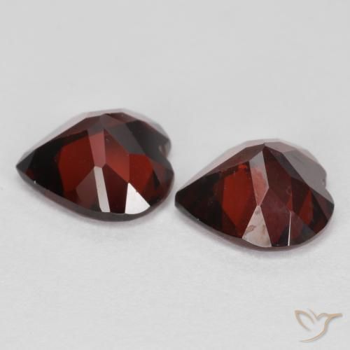 Gemas de Granate piropo Rojo oscuro natural de 3.55 ct, Corazón, VS