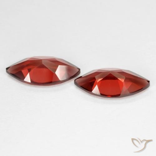 Gemas de Granate piropo Rojo oscuro natural de 3.89 ct, Marquesa, VVS-VS
