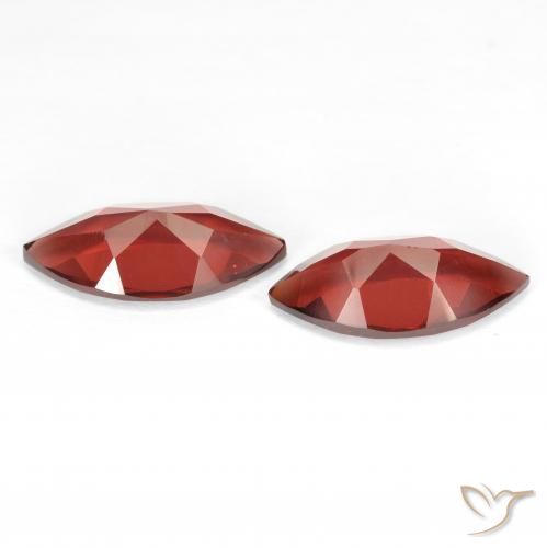 Gemas de Granate piropo Rojo sangría natural de 3.92 ct, Marquesa, VS