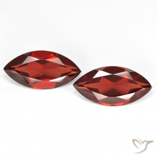 3.75ctw Natural Rojo medio Granate piropo, Marquesa, VS