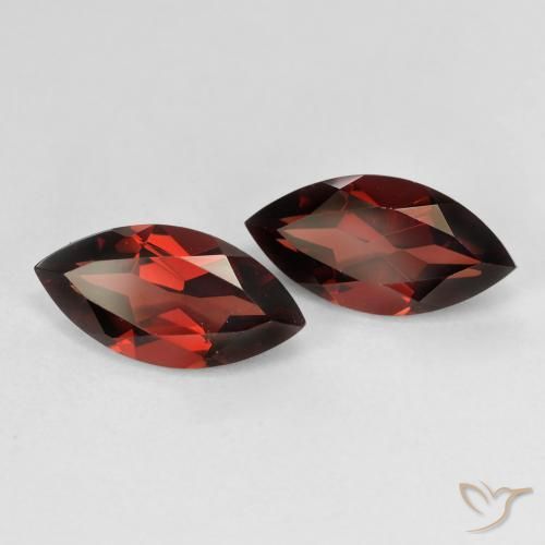 Gemas de Granate piropo Rojo medio natural de 4.37 ct, Marquesa, VVS-VS