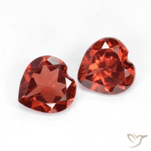 Gemas de Granate piropo Rojo grosella natural de 1.09 ct, Corazón, VVS-VS