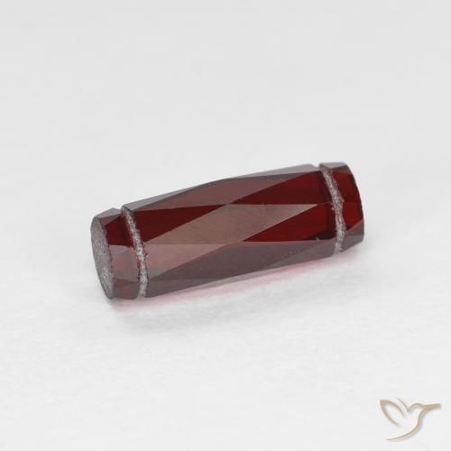 1.48ct Natural Rojo oscuro Granate piropo, Elegante, VS
