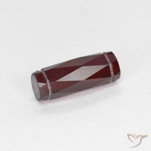 Granate piropo Rojo oscuro natural de 1.49 ct, Elegante, VS