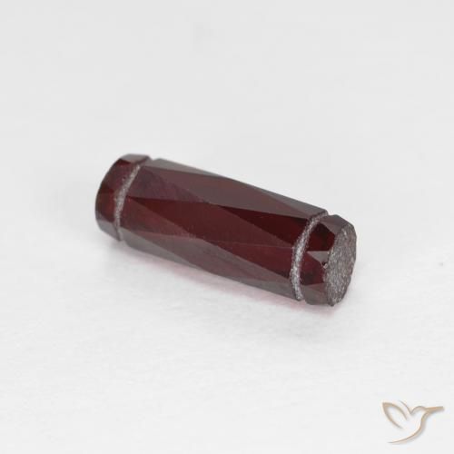Granate piropo Rojo sangría natural de 1.42 ct, Elegante, VS