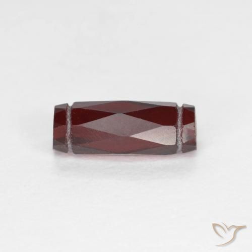 Granate piropo Rojo sangría natural de 1.36 ct, Elegante, VS