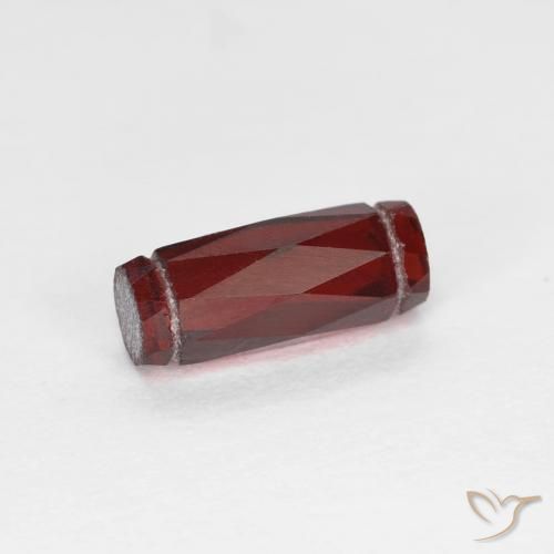 1.40ct Natural Rojo oscuro Granate piropo, Elegante, VS