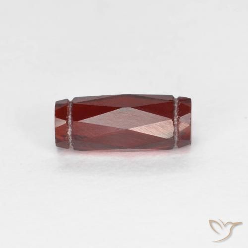 Granate piropo Rojo oscuro natural de 1.40 ct, Elegante, VS