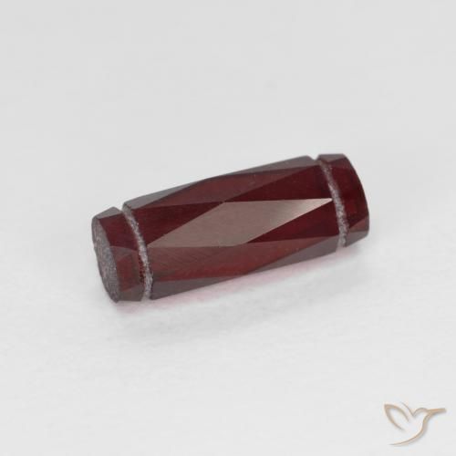 1.56ct Natural Rojo oscuro Granate piropo, Elegante, VS
