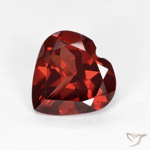 Granate piropo Rojo oscuro natural de 1.78 ct, Corazón, VVS-VS