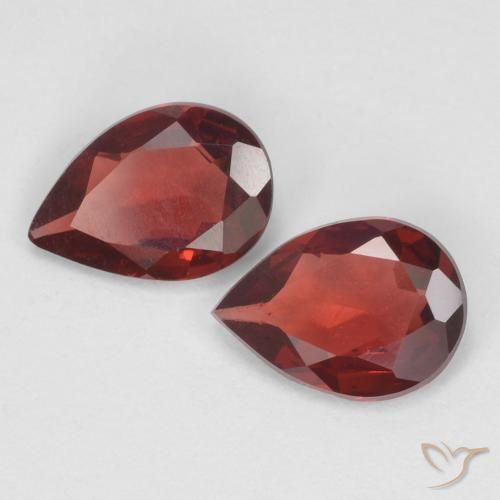 Gemas de Granate piropo Rojo sangre intenso natural de 1.18 ct, En forma de pera, VVS-VS
