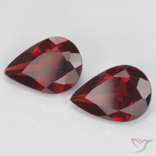 Gemas de Granate piropo Rojo oscuro natural de 1.23 ct, En forma de pera, VVS-VS