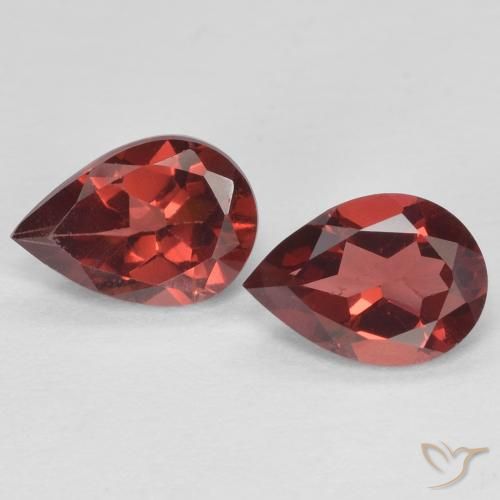 Gemas de Granate piropo Rojo oscuro natural de 1.55 ct, En forma de pera, VVS-VS