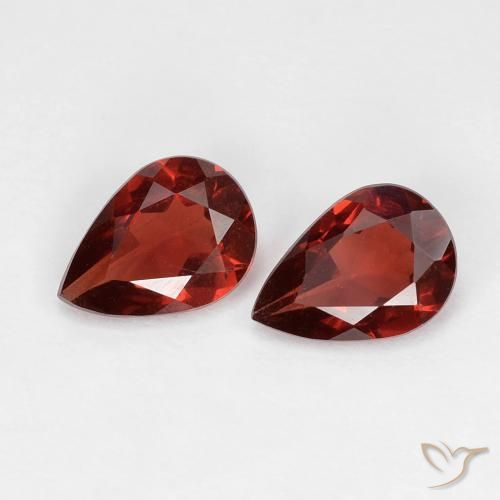 1.32ctw Natural Rojo oscuro Granate piropo, En forma de pera, VVS-VS