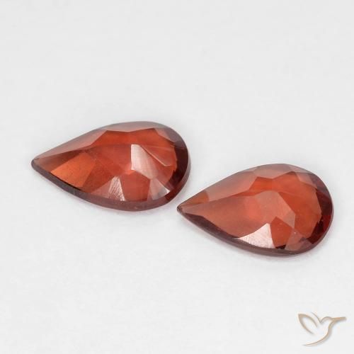 Gemas de Granate piropo Rojo escarlata intenso natural de 1.14 ct, En forma de pera, VVS-VS