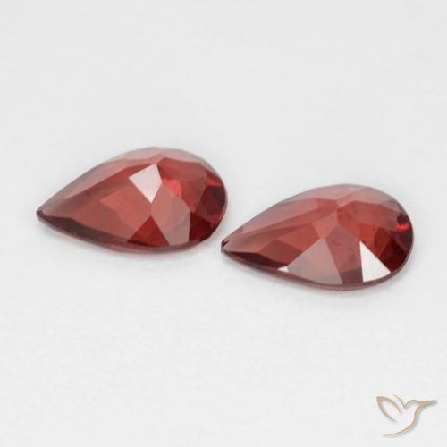 Gemas de Granate piropo Rojo oscuro natural de 1.20 ct, En forma de pera, VS