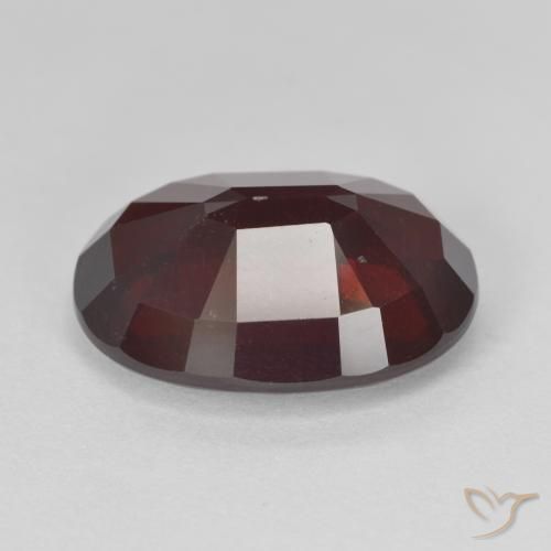 Granate Piropo Rojo negruzco natural de 9.63 ct, Corte Óvalo, VS