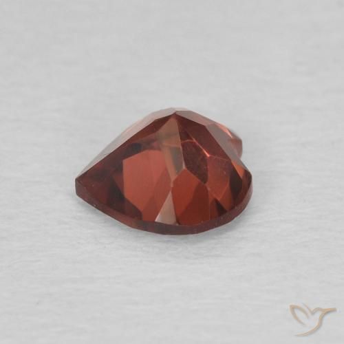 Granate piropo Rojo grosella natural de 0.62 ct, Corazón, VVS-VS