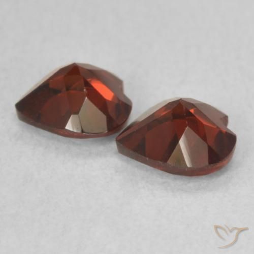Gemas de Granate piropo Rojo grosella natural de 1.06 ct, Corazón, VVS-VS