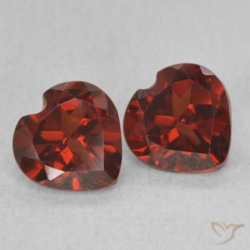 Gemas de Granate piropo Rojo medio natural de 1.12 ct, Corazón, VVS-VS