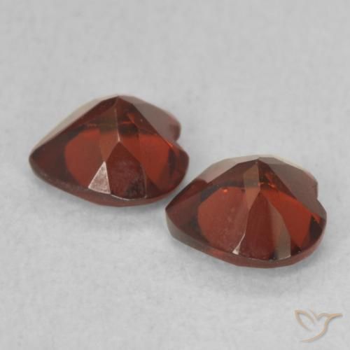 Gemas de Granate piropo Rojo medio natural de 1.12 ct, Corazón, VVS-VS