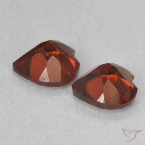 Gemas de Granate piropo Rojo grosella natural de 1.07 ct, Corazón, VVS-VS
