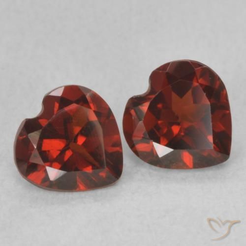 Gemas de Granate piropo Rojo grosella natural de 1.08 ct, Corazón, VVS-VS