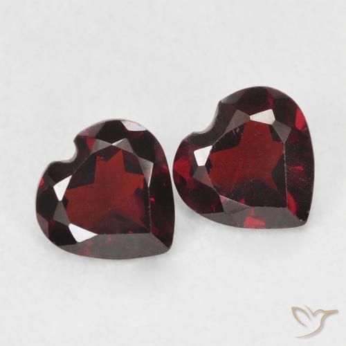 0.97ctw Natural Rojo sangre intenso Granate piropo, Corazón, VS