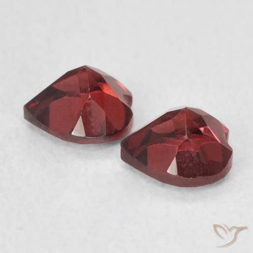 Gemas de Granate piropo Rojo escarlata intenso natural de 1.30 ct, Corazón, VS