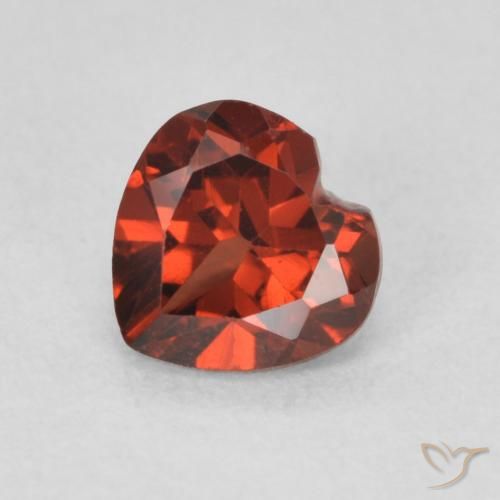 0.64ct Natural Rojo escarlata Granate piropo, Corazón, VVS-VS