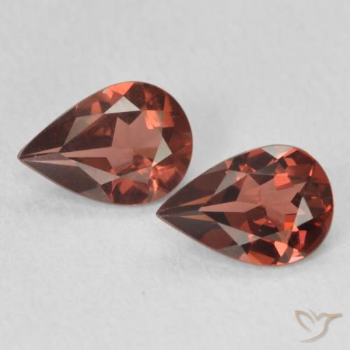 1.25ctw Natural Rojo escarlata intenso Granate piropo, En forma de pera, VVS-VS