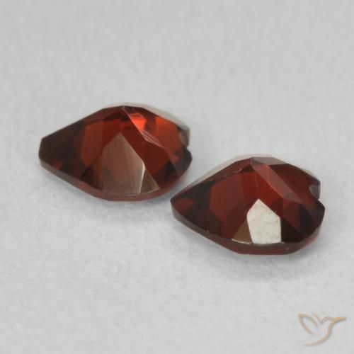 Gemas de Granate piropo Rojo oscuro natural de 0.92 ct, Corazón, VVS-VS