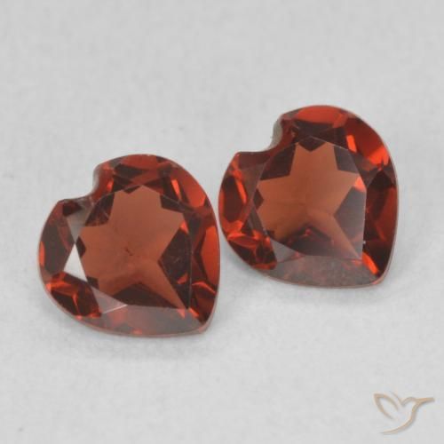 Gemas de Granate piropo Rojo grosella natural de 1.01 ct, Corazón, VVS-VS