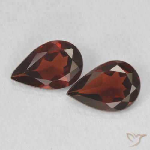 1.15ctw Natural Rojo oscuro Granate piropo, En forma de pera, VVS-VS