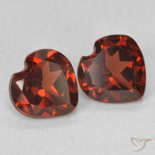 Gemas de Granate piropo Rojo claro natural de 1.01 ct, Corazón, VVS-VS
