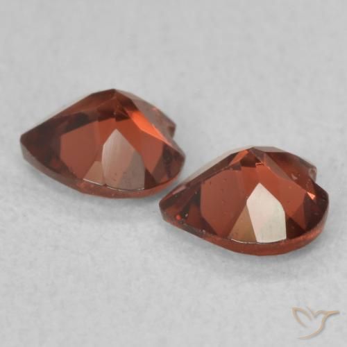 Gemas de Granate piropo Rojo escarlata intenso natural de 1.04 ct, Corazón, VS