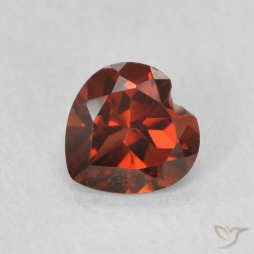 0.58ct Natural Rojo grosella Granate piropo, Corazón, VS