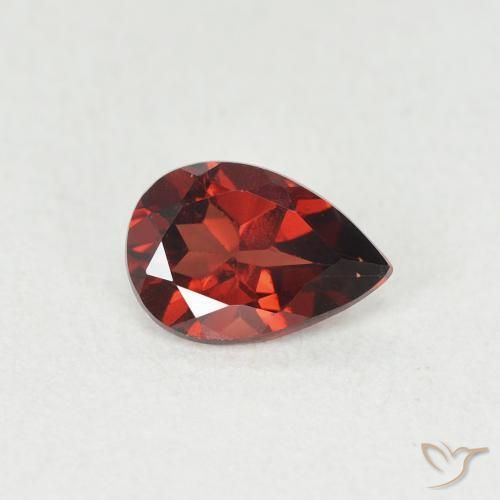 Granate piropo Rojo grosella natural de 0.78 ct, En forma de pera, VVS