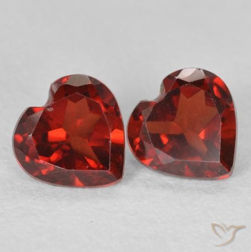 Gemas de Granate piropo Rojo grosella natural de 1.15 ct, Corazón, VVS-VS