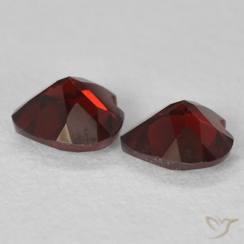 Gemas de Granate piropo Rojo oscuro natural de 0.99 ct, Corazón, VVS-VS