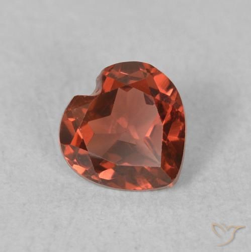 Granate piropo Rojo rosado oscuro natural de 0.59 ct, Corazón, VVS-VS