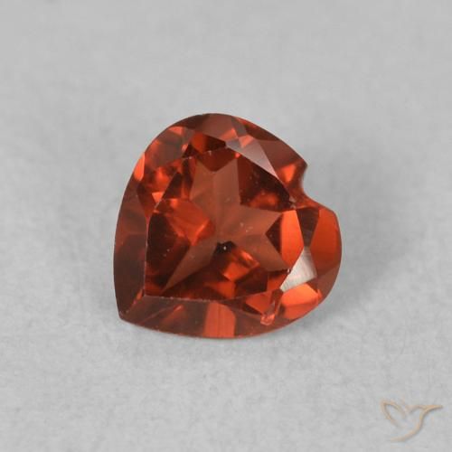 0.51ct Natural Rojo claro Granate piropo, Corazón, VVS-VS