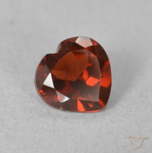 Granate piropo Rojo claro natural de 0.60 ct, Corazón, VVS-VS