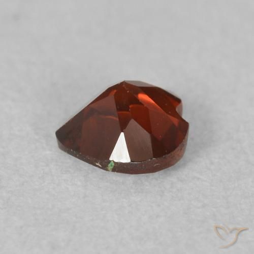 Granate piropo Rojo claro natural de 0.60 ct, Corazón, VVS-VS
