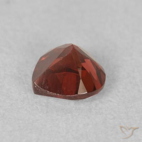 Granate piropo Rojo grosella natural de 0.64 ct, Corazón, VVS-VS