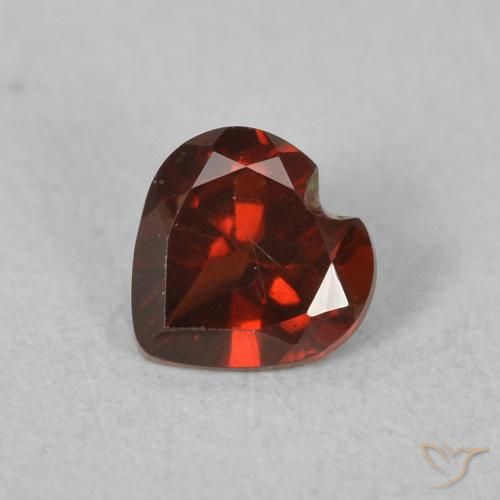 0.53ct Natural Rojo grosella Granate piropo, Corazón, VVS-VS