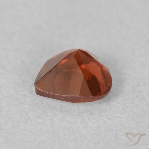 Granate piropo Rojo caramelo natural de 0.51 ct, Corazón, VVS-VS